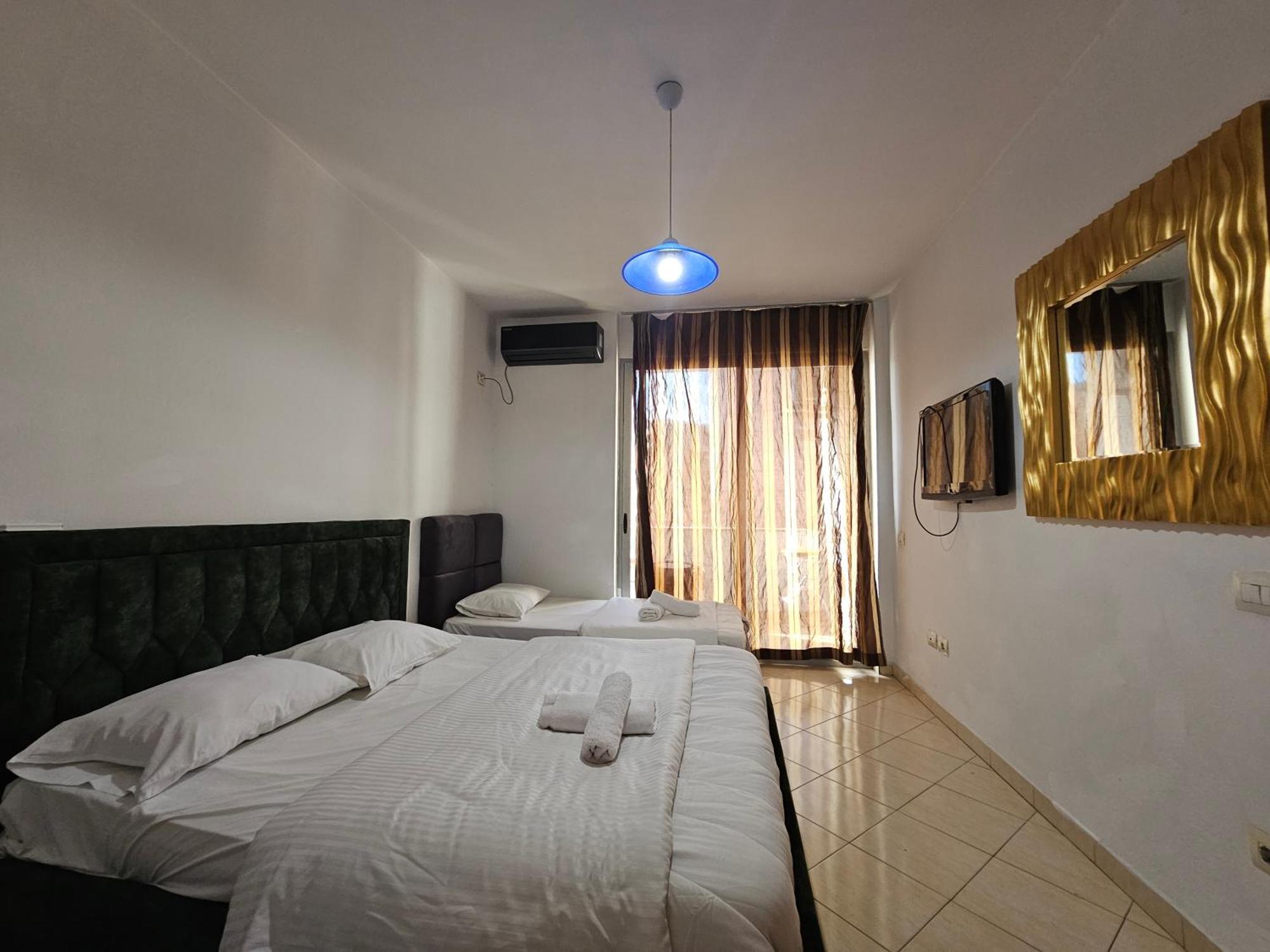Aura Skanderbeg Square Apartments Tiran Dış mekan fotoğraf